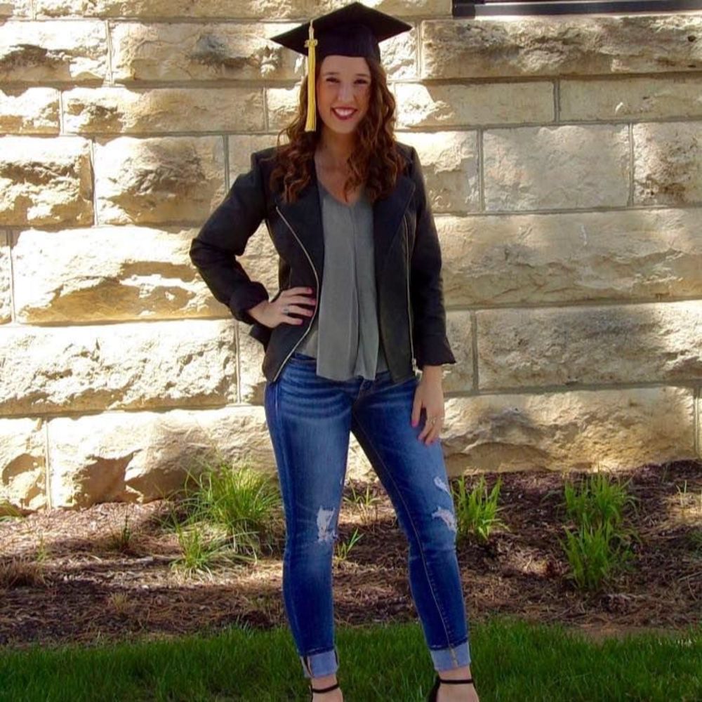 Meet your Posher, Esther